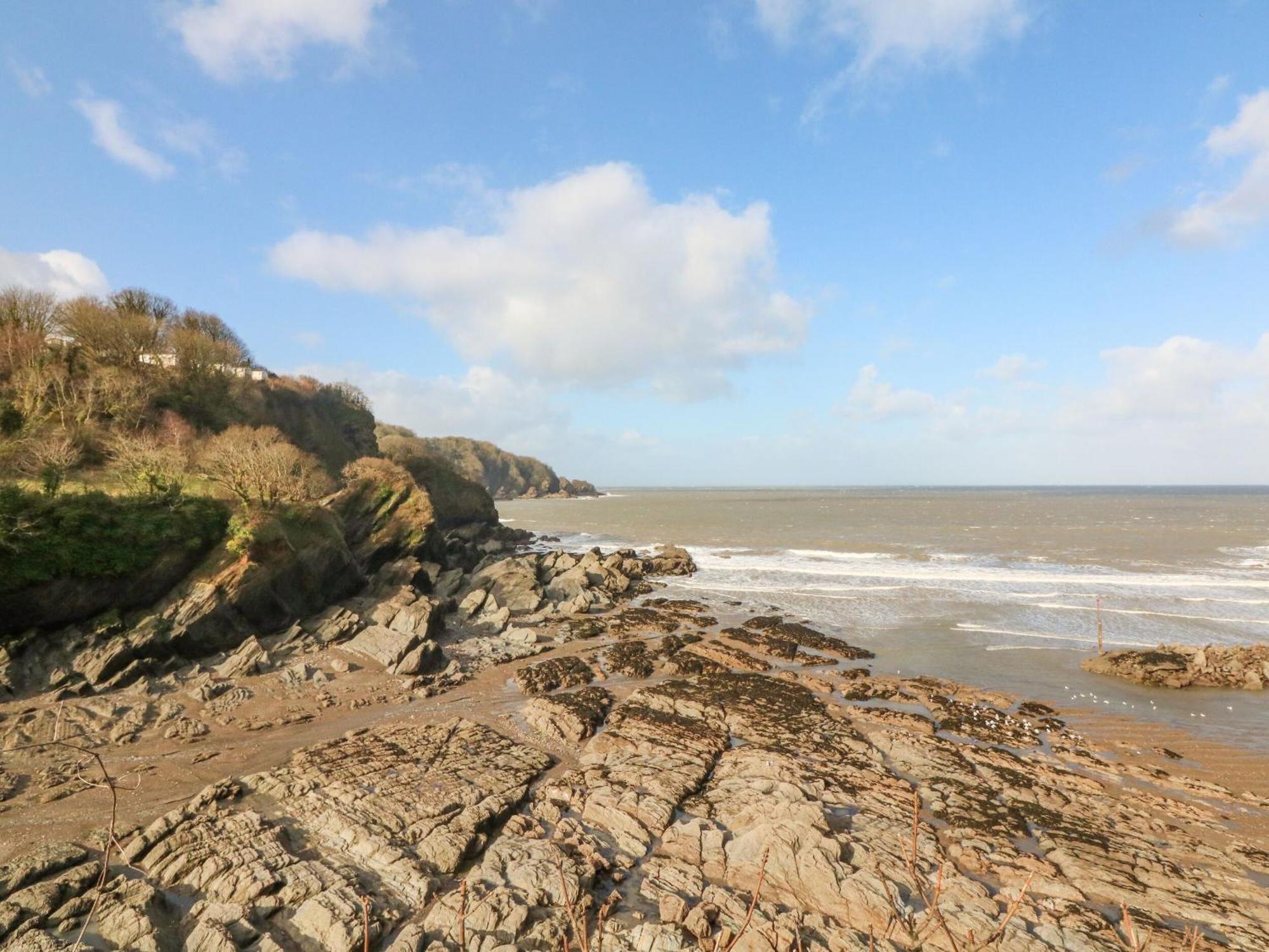 Ochenta Combe Martin Exterior foto